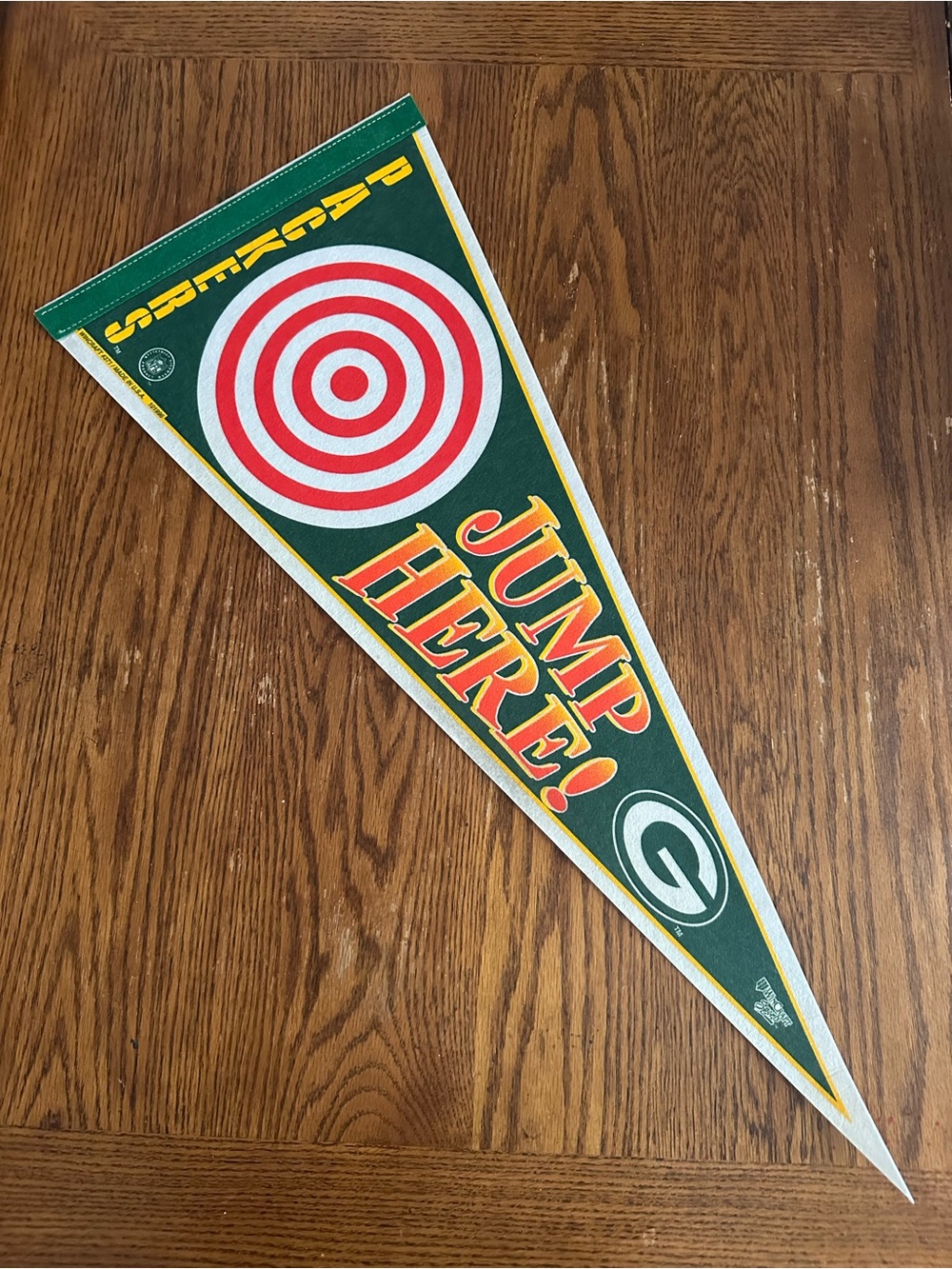 Vintage 1990s Green Bay Packers "Jump Here!" Lambeau Leap Target Pennant NOS